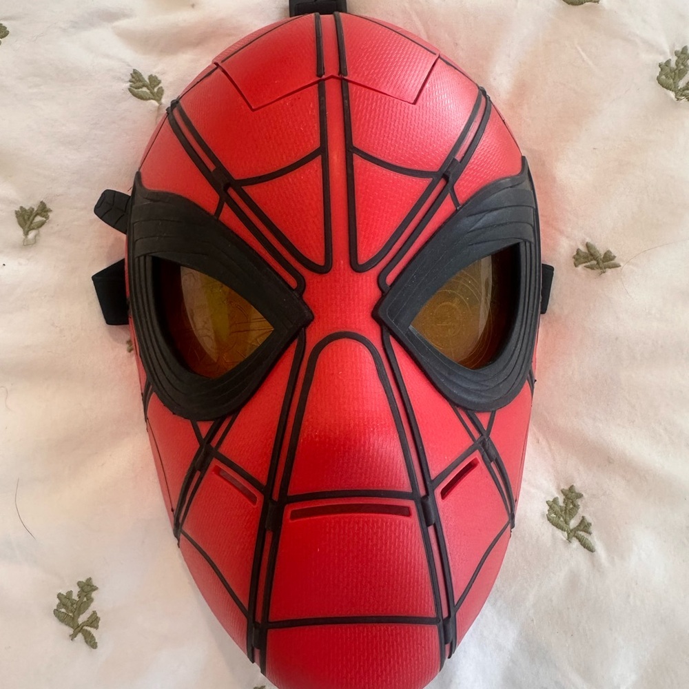 Marvel Red Spider-Man Mask